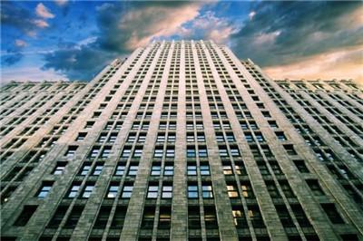 空氣濕度。如果你居住的城市相對潮濕的話，6~8層醉佳。